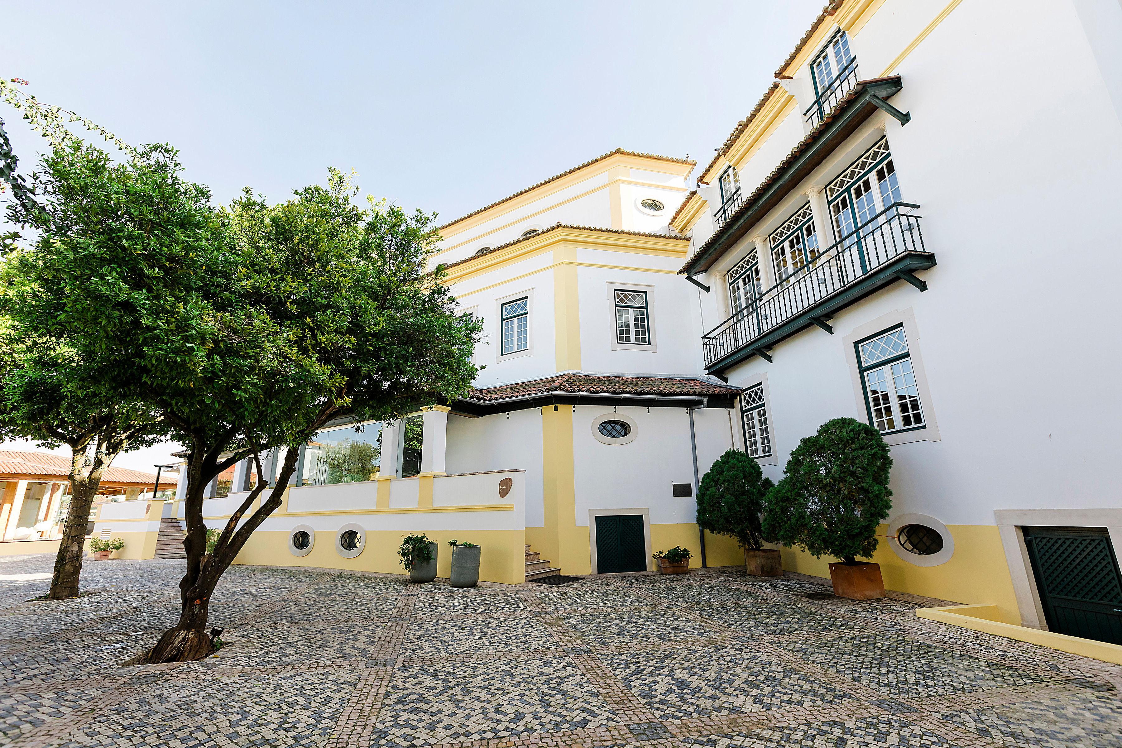 Hotel Lusitano Ґолеґан Екстер'єр фото